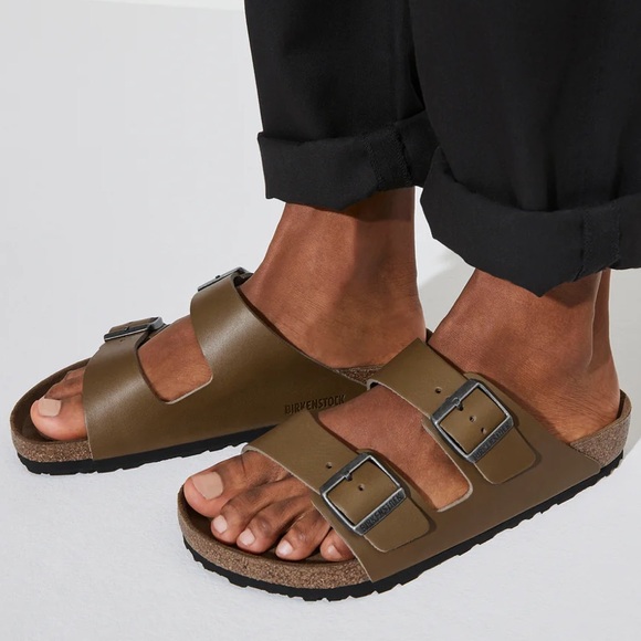 NWOB Birkenstock Arizona Leather Sandals in Faded Khaki - Picture 2 of 5